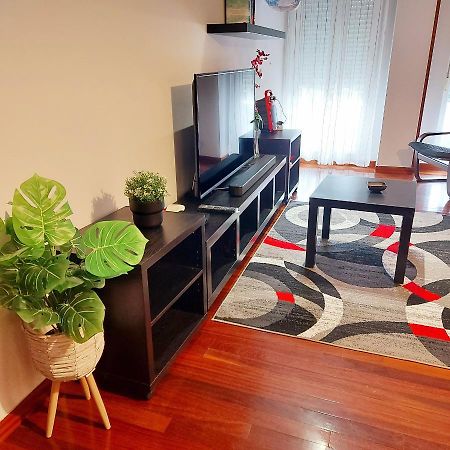 דירות קסטרו אורדיאלס Soleado Piso Con Garaje Y Piscina A 8' Centro מראה חיצוני תמונה