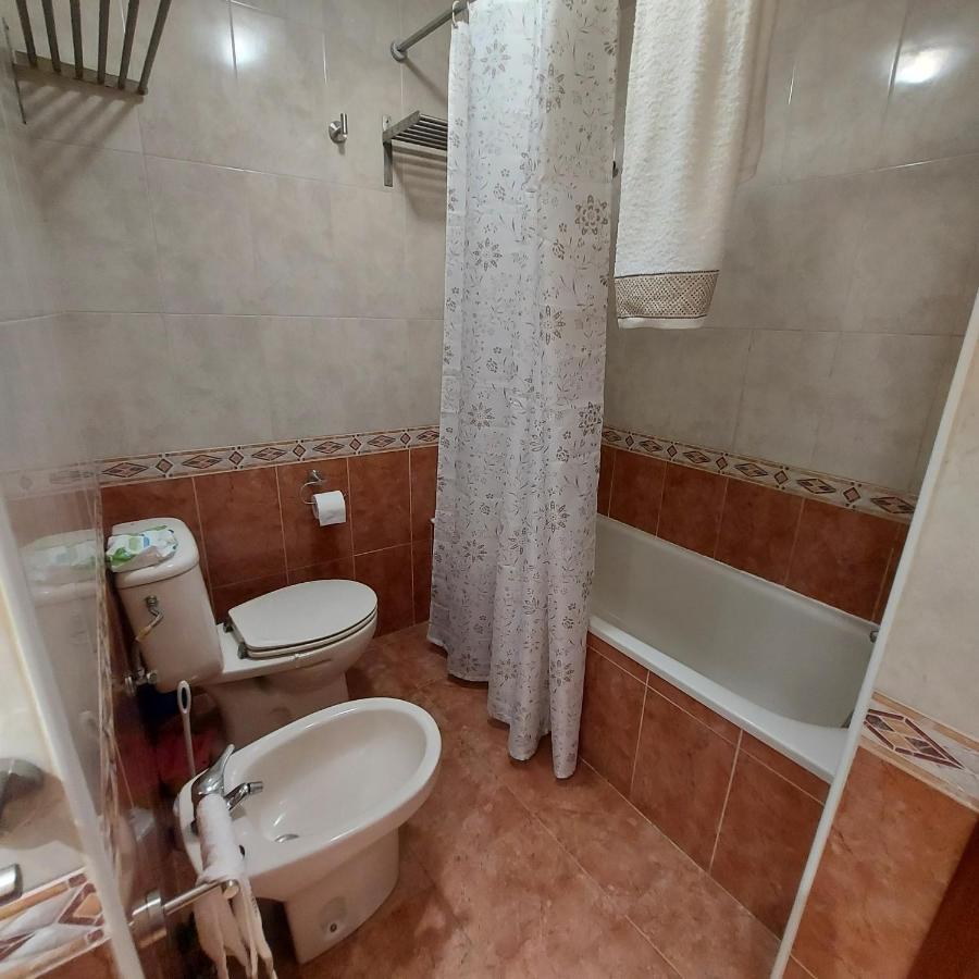 דירות קסטרו אורדיאלס Soleado Piso Con Garaje Y Piscina A 8' Centro מראה חיצוני תמונה