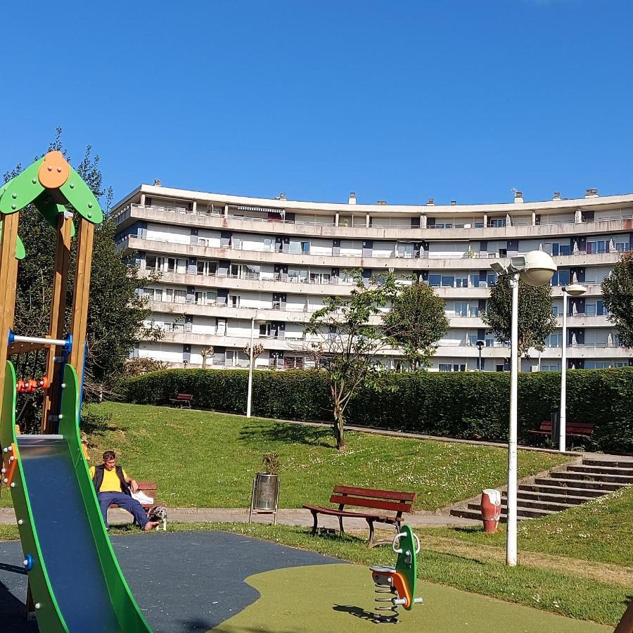 דירות קסטרו אורדיאלס Soleado Piso Con Garaje Y Piscina A 8' Centro מראה חיצוני תמונה