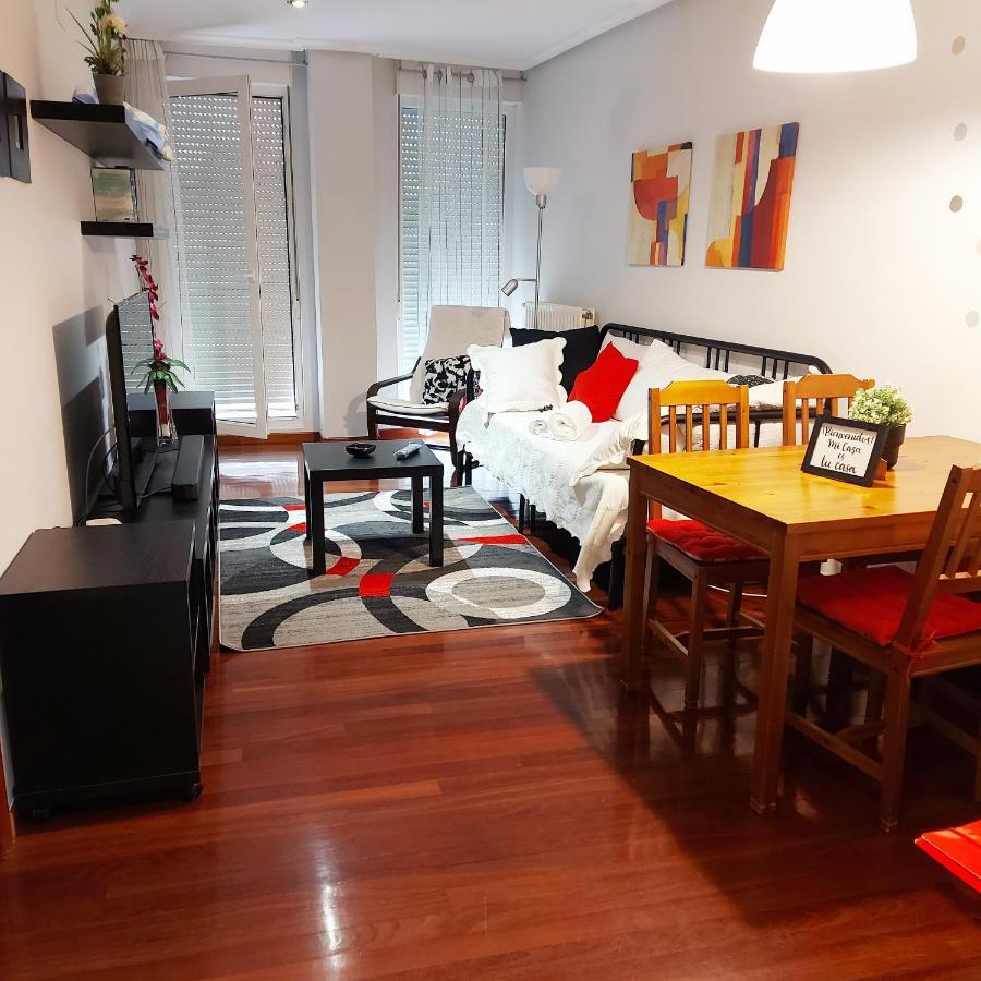 דירות קסטרו אורדיאלס Soleado Piso Con Garaje Y Piscina A 8' Centro מראה חיצוני תמונה