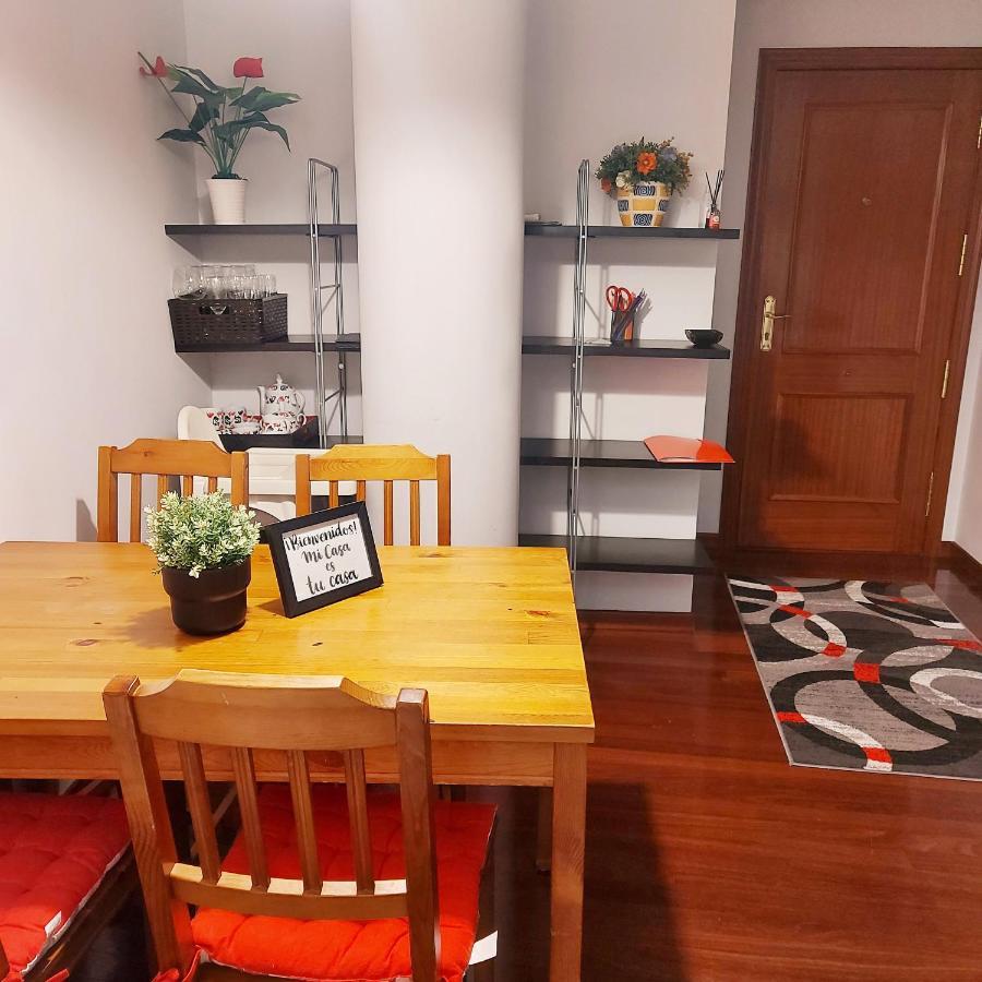 דירות קסטרו אורדיאלס Soleado Piso Con Garaje Y Piscina A 8' Centro מראה חיצוני תמונה